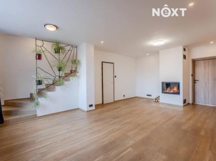 Prodej - dům/vila, 242 m²