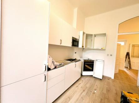Pronájem bytu, 4+1, 122 m²