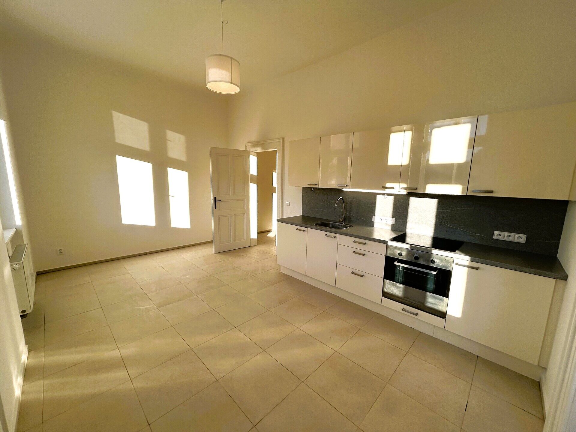 Pronájem bytu 3+1 145,18 m2