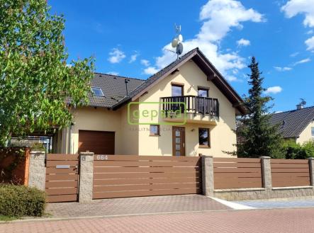 Prodej - dům/vila, 192 m² obrázek