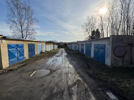 img-7274-1.jpg | Prodej - malý objekt/garáž