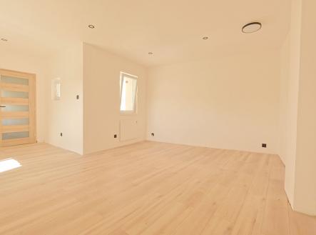 img-3362-60jas.jpg | Pronájem bytu, 2+kk, 55 m²