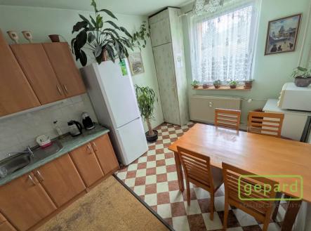 img-20260411-wa0027.jpg | Prodej bytu, 3+1, 82 m²