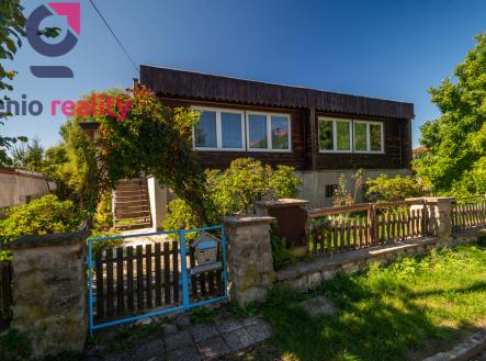 RD.pohled z ulice | Prodej - dům/vila, 105 m²