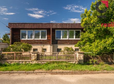 Pohled na dům | Prodej - dům/vila, 105 m²