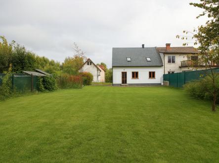 Pohled ze zahrady | Prodej - dům/vila, 114 m²