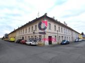 Pronájem - obchodní prostor, 70 m²