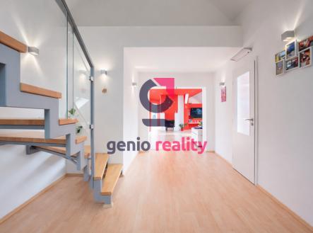 chatgpt-image-23.3.2026-15-10-57.png | Prodej - obchodní prostor, 602 m²