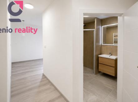 chodba.png | Prodej bytu, 2+1, 61 m²