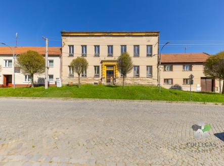 15.jpg | Prodej - komerční objekt, jiný, 780 m²