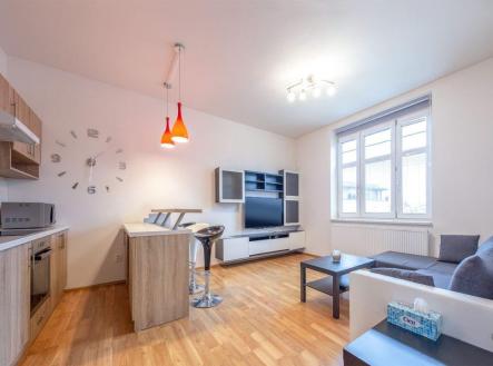 05.jpg | Prodej bytu, 2+kk, 63 m²