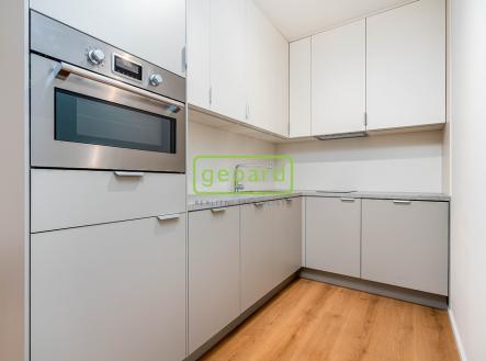 kuch linka | Prodej bytu, 1+kk, 30 m²