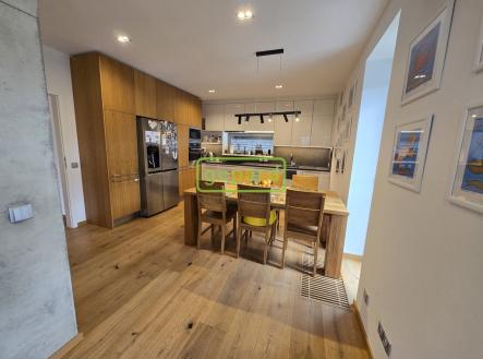 kuchyně | Prodej bytu, 3+1, 99 m²