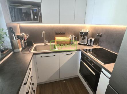 kuch linka | Pronájem bytu, 3+kk, 61 m²