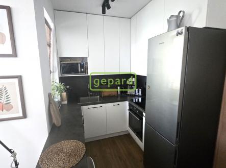 kuchyň | Pronájem bytu, 3+kk, 61 m²