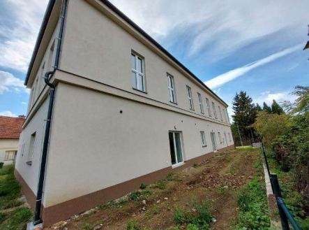 Pronájem bytu, 2+kk, 58 m²