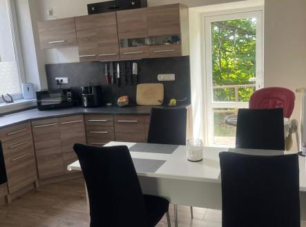 Pronájem bytu, 3+1, 100 m²