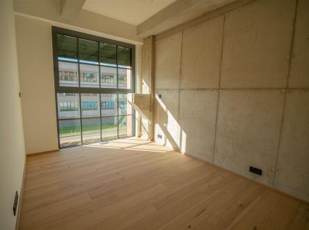 . | Prodej bytu, 4+kk, 80 m²