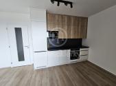 Pronájem bytu, 1+kk, 37 m²