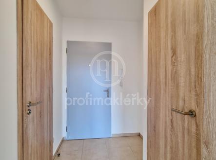 20210303_144356 | Pronájem bytu, 1+kk, 33 m²