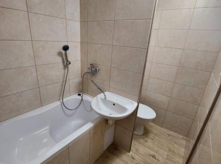 CH2 | Pronájem bytu, 1+kk, 23 m²