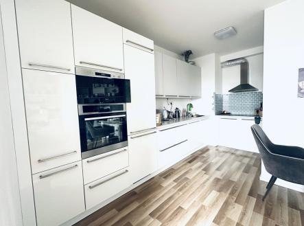 Pronájem bytu, 2+kk, 49 m² obrázek