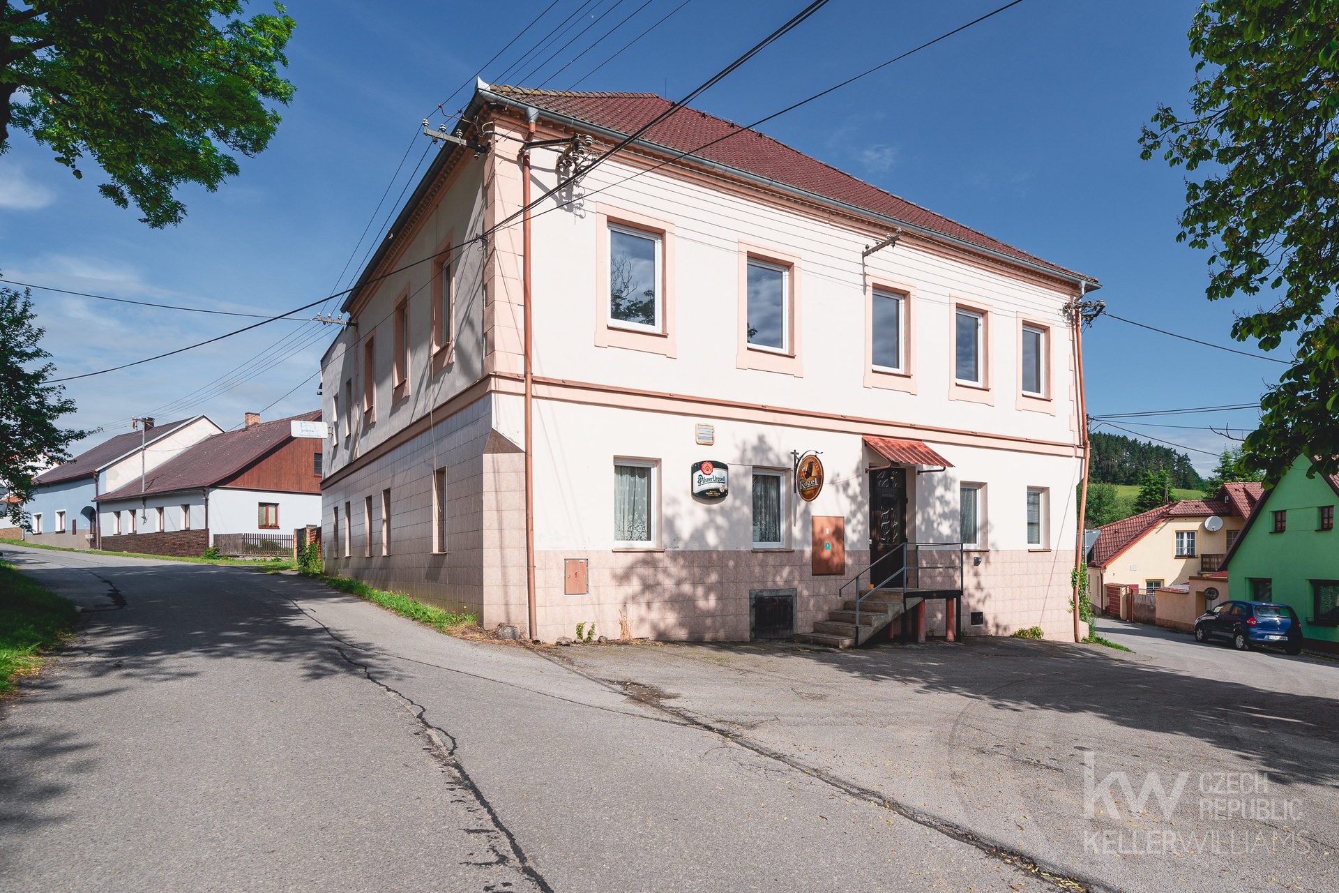 čelní pohled na dům