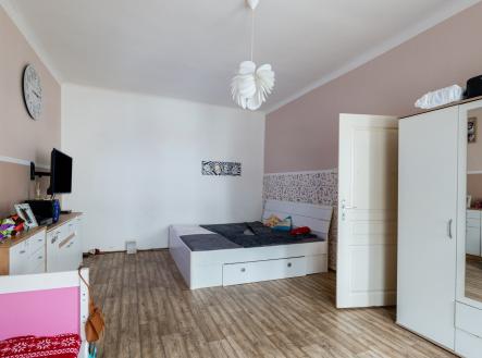 prodej-cinzovni-domy-0-m2-plzen-vychodni-predmesti-radynska-20-65c2ed | Prodej bytu, 1+1, 39 m²