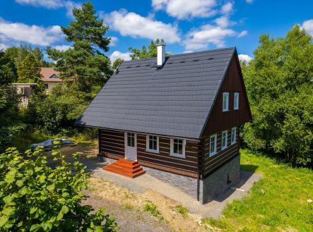 Dům zepředu | Prodej - dům/vila, 160 m²