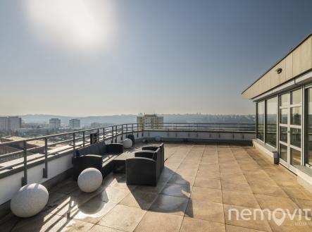 @renemuska #nemovito #pronajem #byt #3+kk #terasa #parkování #záběhlice #jetelova | Pronájem bytu, 3+kk, 98 m²