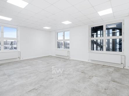 prodej-unikatniho-komercniho-objektu-1-073-m2-tabor-omegavisuals-full-32-f9e61d | Pronájem - kanceláře, 1 073 m²