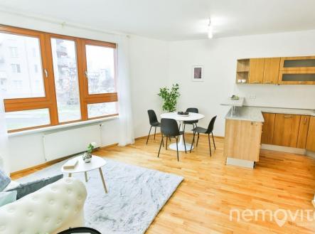 ob8vací pokoj__ | Pronájem bytu, 2+kk, 55 m²