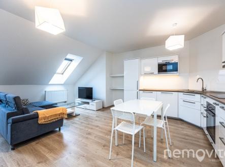 MH7_5551 | Pronájem bytu, 2+kk, 84 m²