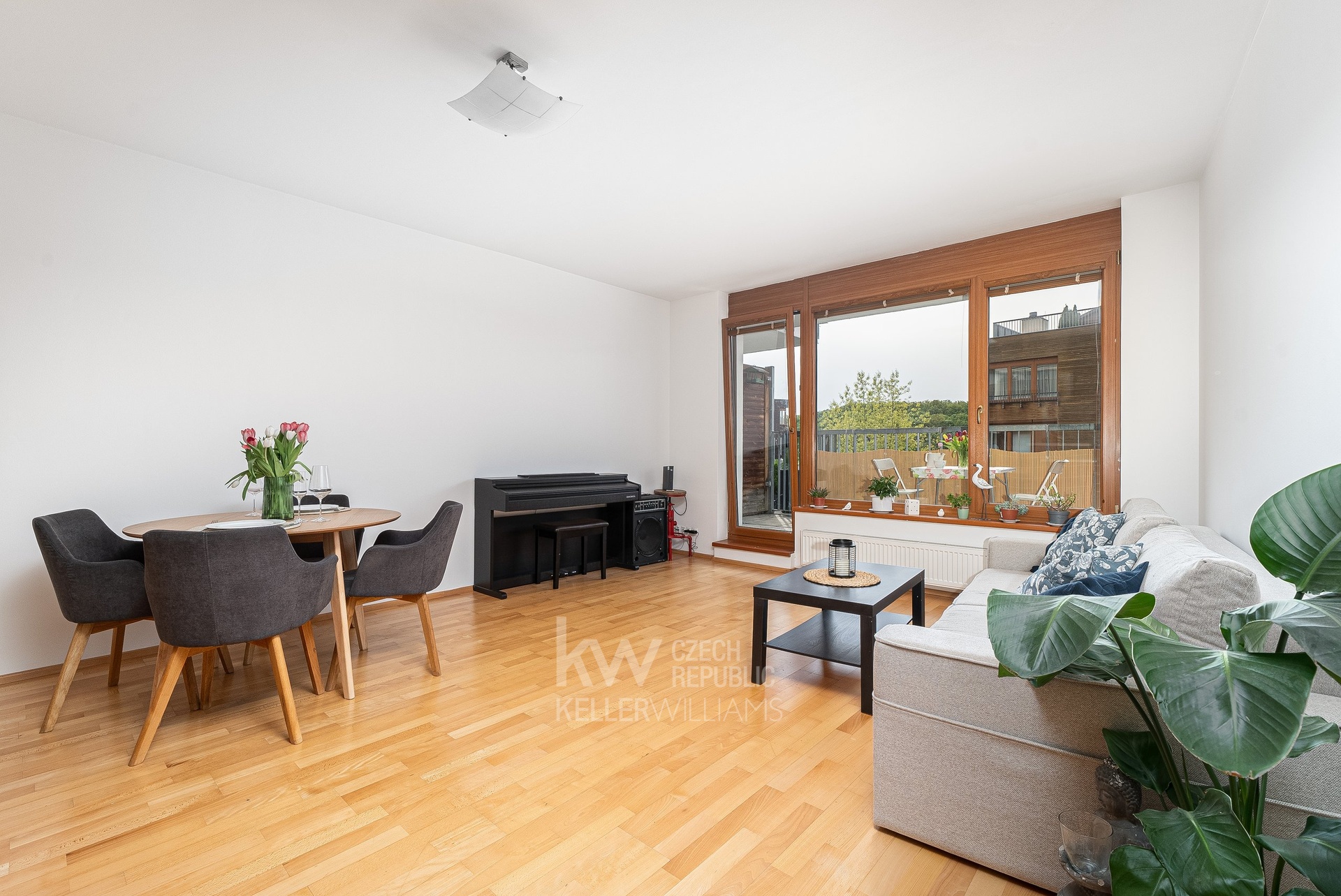 Prodej byty 3+kk, 82 m2 - Praha - Smíchov