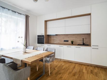 Pronájem bytu, 2+kk, 70 m²