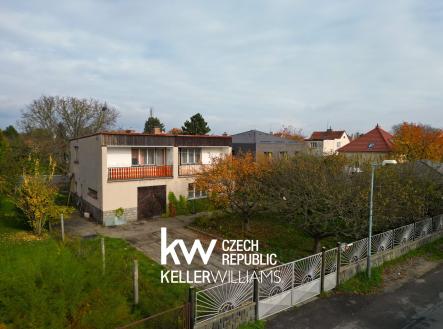 dji_fly_20241029_230306_191_1730287221624_photo | Prodej - dům/vila, 242 m²