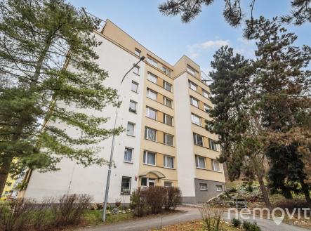 @renemuska @nemovito #prodej #byt #3+1 #šimůnkova #kobylisy | Prodej bytu, 3+1, 62 m²