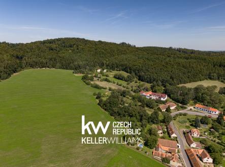 Prodej - pozemek pro bydlení, 1 906 m²