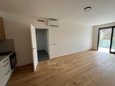 IMG-20250429-WA0008 | Pronájem bytu, 2+kk, 58 m²
