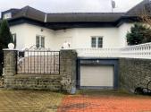 Pronájem - dům/vila, 280 m²