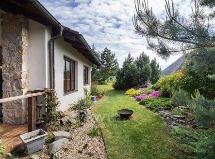 Prodej - dům/vila, 313 m²
