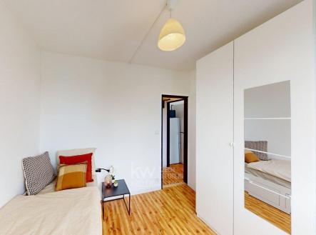 Lovosicka-9-Annelie-Herz-05282025_215025 | Pronájem bytu, 2+kk, 25 m²