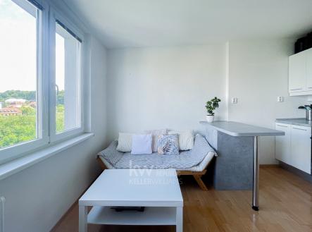 obyv 3 - to edit - Edited | Pronájem bytu, 2+kk, 40 m²