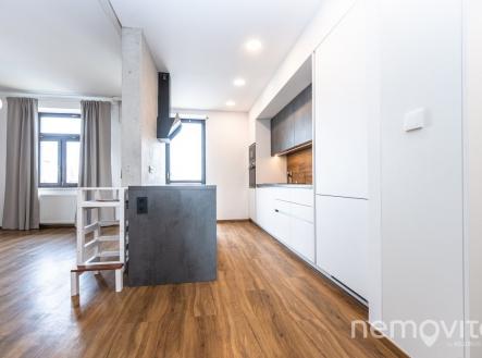 MH7_5841 | Pronájem bytu, 3+kk, 90 m²