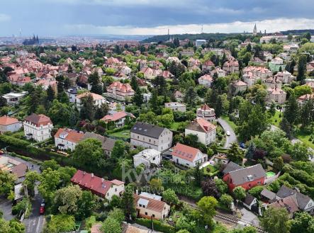 Prodej - nájemní dům, 1 000 m² obrázek