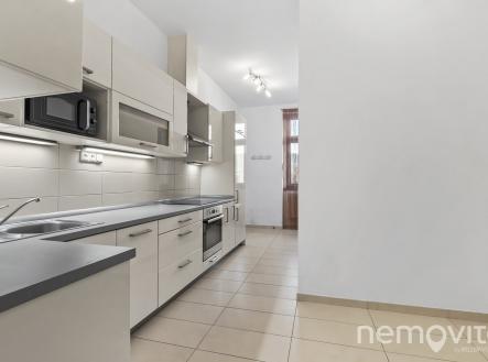 @renemuska @nemovito #pronájem #byt #karlin #praha | Pronájem bytu, 1+1, 38 m²