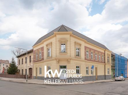 DSC01687 v | Prodej - dům/vila, 406 m²