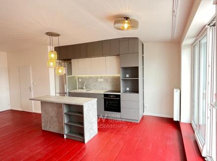 IMG-20250709-WA0027 | Pronájem bytu, 2+kk, 81 m²