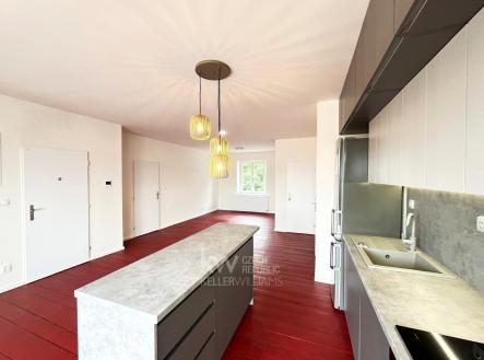 IMG-20250709-WA0039 | Pronájem bytu, 2+kk, 81 m²