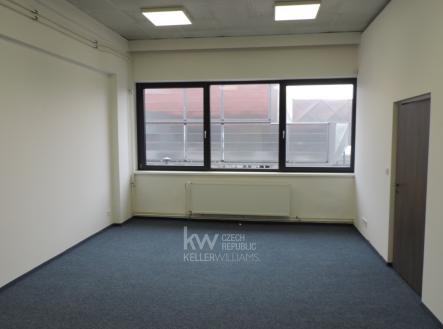 Pronájem - kanceláře, 56 m² obrázek